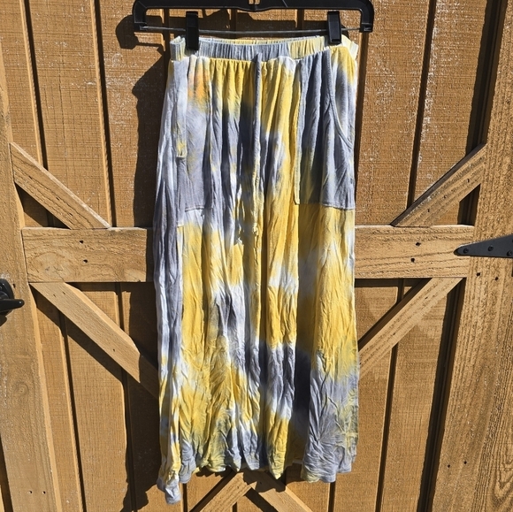 Espresso Dresses & Skirts - Yellow and Gray Women's Skirt